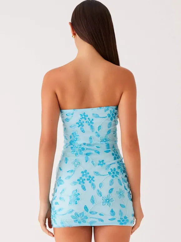 Robe bustier mini à sequins et fleurs pour femme - Robe tube élégante et moulante - Idéale pour une soirée cocktail estivale 2026