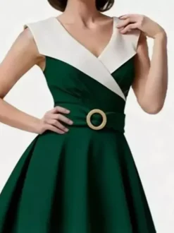 Robe cocktail swing vintage années 1950 sans manches taille moyenne style rétro