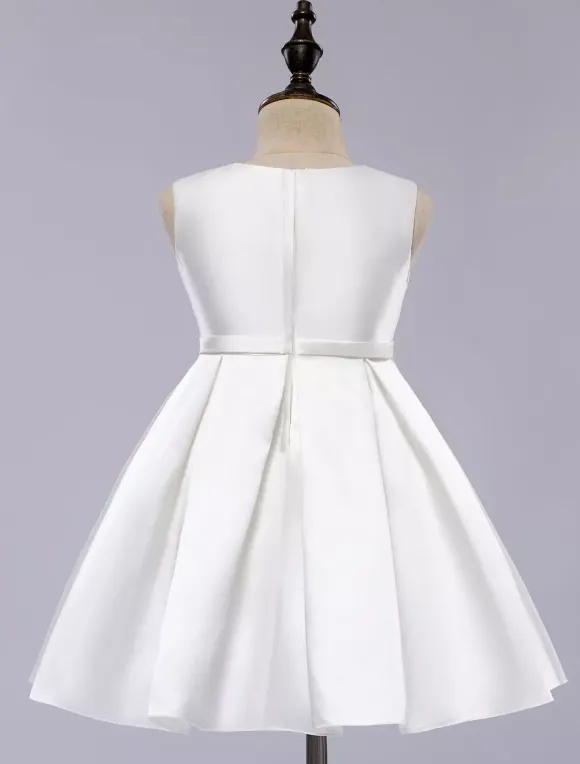 Robe cortège enfant col rond longueur au genou jupe plissée en satin Robe fille de fleur