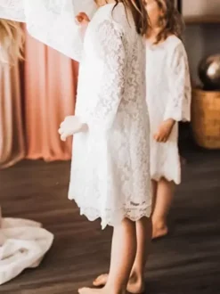 Robe cortège enfant robe de cérémonie fille bohème col rond manche longue en dentelle au genou