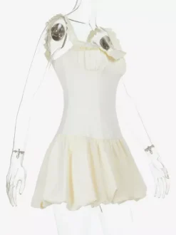 Robe courte à ourlet bouffant pour femme - Coupe corset à volants style Coquette - Look idéal pour une fête d'été à la plage 2026