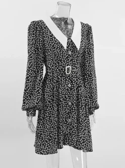Robe courte vintage à fleurs pour femme - Manches bouffantes et ceinture - Col pointu - Tenue romantique pour une soirée en amoureux 2026