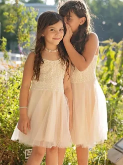 Robe cérémonie fille robe cortège enfant bohème blanche à bretelles en dentelle au genou