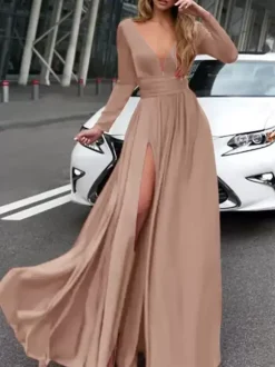 Robe de bal 2026 A-line col en v en soie élastique comme satin Robes de soirée plissées sur le devant à manches longues