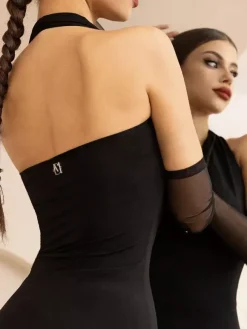 Robe de danse latine noire à volants pour femme dos nu sculptant costume de danse latine