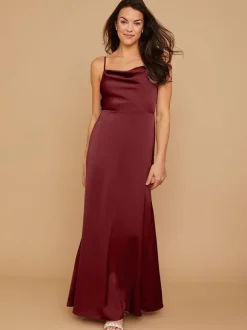 Robe de demoiselle d'honneur en satin à bretelle zip sur dos