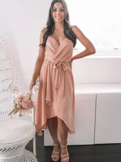 Robe de demoiselle d'honneur saumon rose col V à bretelle robe de soirée de mariage