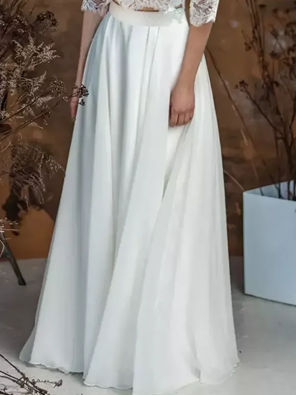 Robe de mariée deux pièces en dentelle Haut col rond demie manche boutonné sur dos jupe en tulle