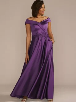 Robe de mariée pour mère col bateau sans manches ligne a embellissement en dentelle robes d'invitées de mariage