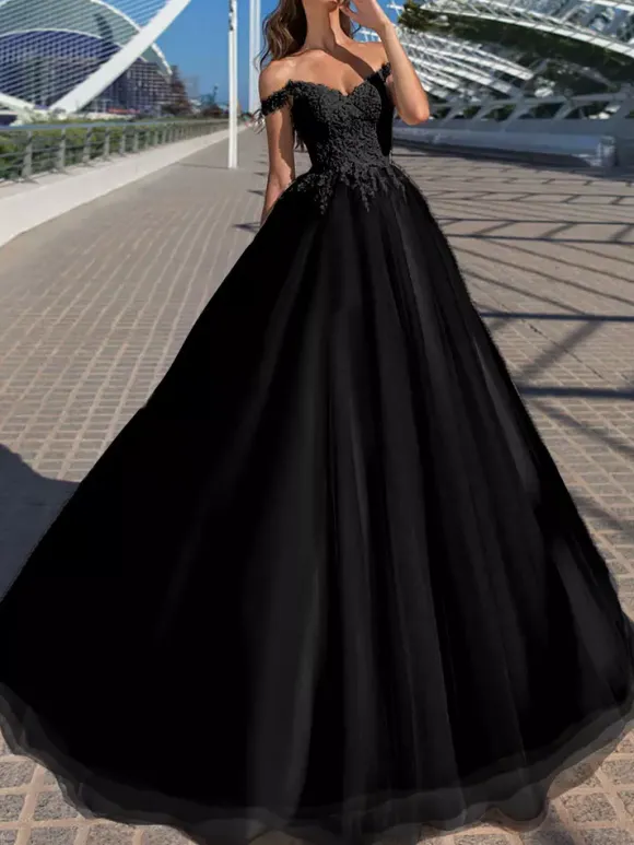 Robe de mariée princesse ivoire en tulle hors de l'épaule jupe plissée à traîne robe de mariage