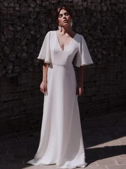 Robe de mariée simple A-ligne col en V manches courtes robes de mariée en dentelle