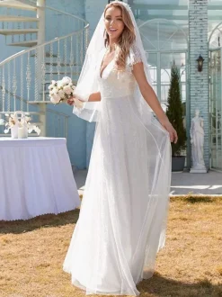 Robe de mariée simple blanche en dentelle col en v manches courtes dos nu volants une ligne taille naturelle longues robes de mariée