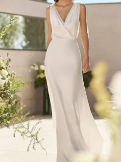 Robe de mariée simple en tissu satiné col en V sans manches robes de mariée A-ligne personnalisation gratuite