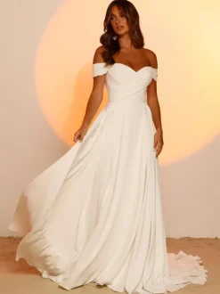 Robe de mariée simple en tissu satiné col en c艙ur sans manches ligne a