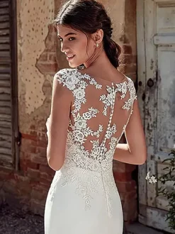 Robe de mariée simple ivoire col rond en dentelle sans manche jupe sirène à traîne Robe de mariage