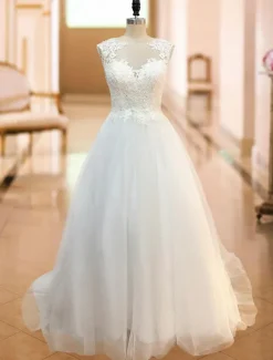 Robe de mariée trapèze ivoire en tulle col rond en dentelle jupe plissée robe de mariage
