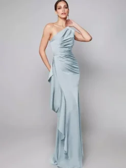 Robe de mère asymétrique plissée à une épaule robes d'invitées de forme sirène pour mariage