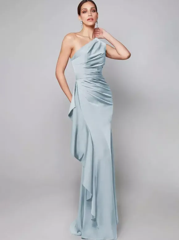 Robe de mère asymétrique plissée à une épaule robes d'invitées de forme sirène pour mariage