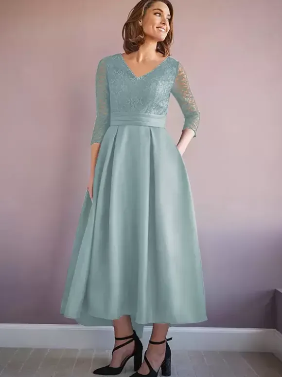 Robe de mère col en V demi-manches trapèze robes d'invitées de mariage perlées