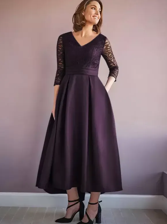 Robe de mère col en V demi-manches trapèze robes d'invitées de mariage perlées