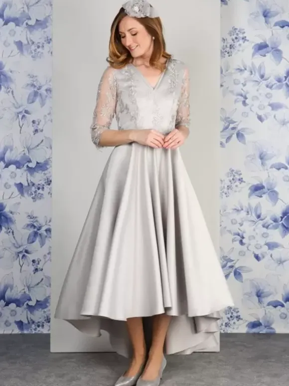 Robe de mère col en V manches 3/4 ligne a dentelle longueur thé robes d'invitées de mariage