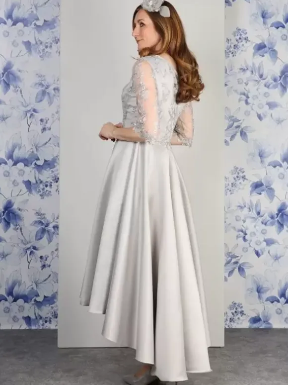 Robe de mère col en V manches 3/4 ligne a dentelle longueur thé robes d'invitées de mariage