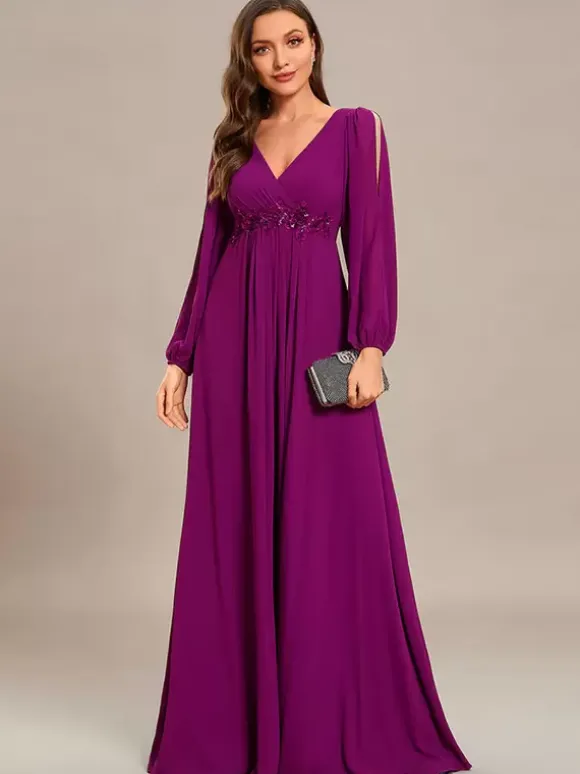 Robe de mère col en V manches longues ligne a robes d'invitées de mariage appliquées