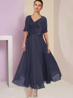 Robe de mère de mariée deux pièces col v manche courte en mousseline de soie