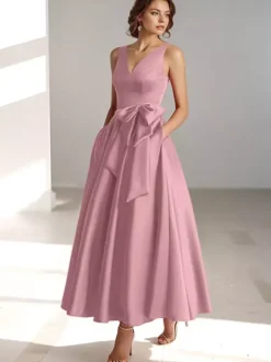 Robe de mère de mariée robe d'invitée de mariage a-line col V sans manche décoré de noeud