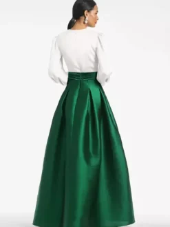Robe de soirée col V manche longue jupe en satin au sol
