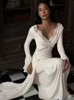 Robe de soirée longue à épaules dénudées bordure en dentelle manches évasées décolleté plongeant robe sirène moulante