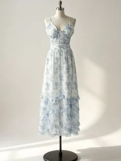 Robe de soirée longue à volants superposés et à bretelles fendues 2026
