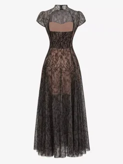 Robe de soirée maxi blanche à col montant et manches courtes évasées style rétro semi-formel