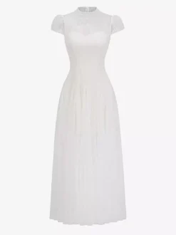 Robe de soirée maxi blanche à col montant et manches courtes évasées style rétro semi-formel