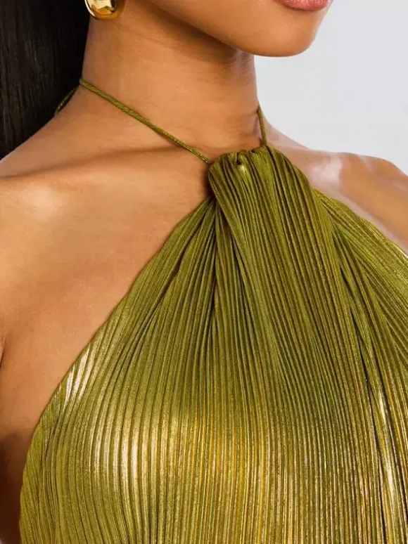 Robe de soirée maxi dorée sans manches et dos nu élégante et semi-formelle