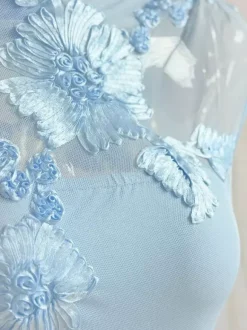 Robe de soirée maxi élégante noire asymétrique à une épaule en résille florale 3D coupe sirène moulante.