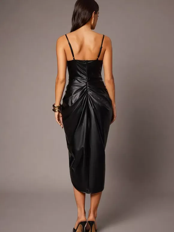 Robe de soirée midi noire à col bénitier plissée sans manches semi-formelle et moulante