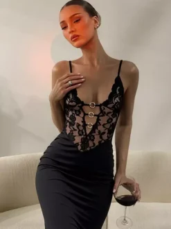 Robe de soirée noire à dos croisé et découpes en dentelle robe longue pour boîte de nuit