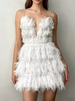 Robe de soirée pour femme blanche bretelles col à plumes sans manches dos nu en polyester sexy