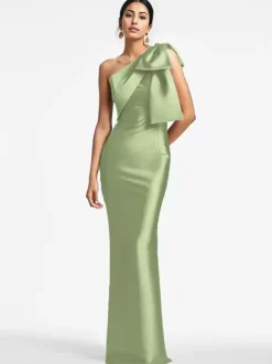Robe de soirée pour la mère de la mariée asymétrique n艙uds longueur au sol sirène robes d'invitées pour mariage