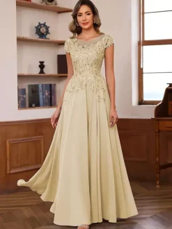 Robe de soirée pour mère de la mariée décolleté illusion manches courtes robe de bal dentelle robes d'invitées de mariage