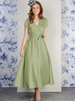 Robe de soirée pour mère de la mariée col en v manches courtes ligne a fleurs longueur cheville robes d'invitées pour mariage