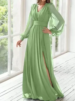 Robe de soirée pour mère de la mariée col en v manches longues ligne a robes d'invitées plissées pour mariage