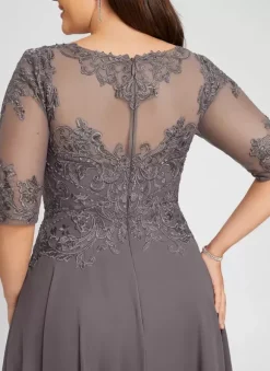 Robe de soirée pour mère de la mariée col bijou demi-manches ligne a robes d'invitées de mariage en dentelle