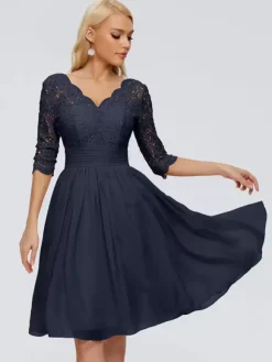 Robe de soirée pour mère de la mariée col en v demi-manches courte en dentelle longueur aux genoux robes d'invitées de mariage