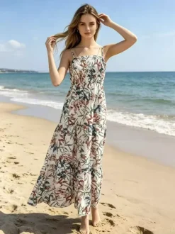 Robe de vacances maxi dos nu plissée sans manches bretelles col chic bleu ciel