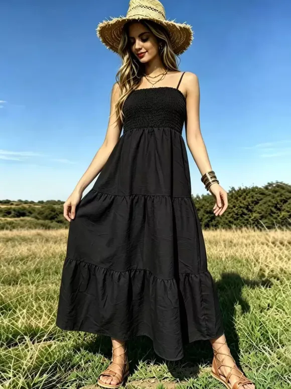 Robe de vacances maxi dos nu plissée sans manches bretelles col chic bleu ciel