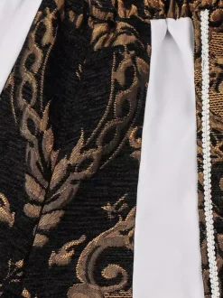 Robe de velours royale et noble de style Renaissance idéale pour un GN médiéval ou un cosplay d'Halloween.