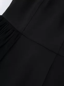 Robe d'été mini sans bretelles avec drapé plissé asymétrique pour femmes 2026