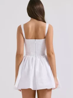Robe Fleurie Courte Plissée Cintrée À Lacets Bretelles Élégant Automne